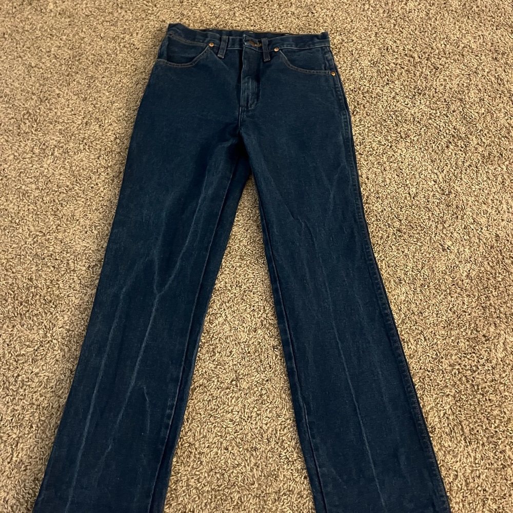 Wrangler riding Jean. Size 29 women’s.